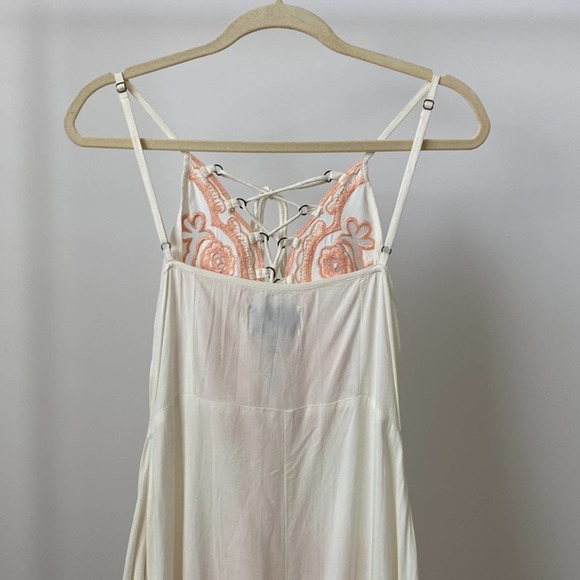 Cleobella Annie Maxi Dress in Ivory Size: XS - Picture 9 of 12